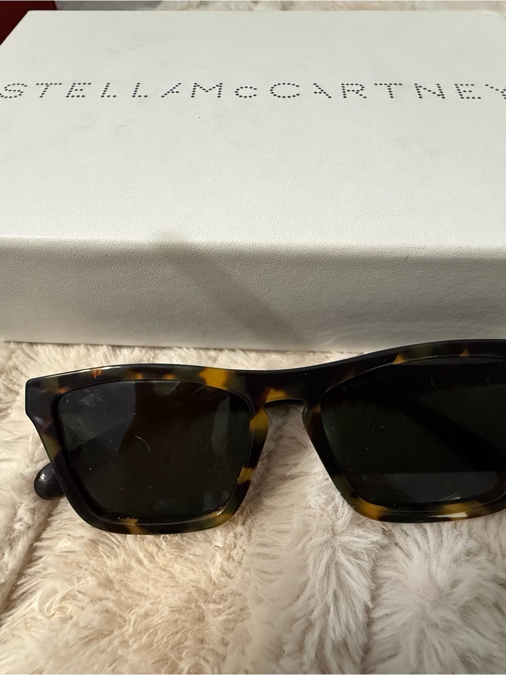 AUTHENTIC STELLA McCARTNEY TORTOISESHELL SQUARE SUNGLASSES + ORIGINAL BOX
